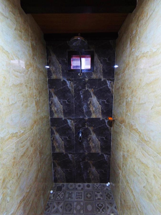 Capung Guesthouse جيمباران المظهر الخارجي الصورة